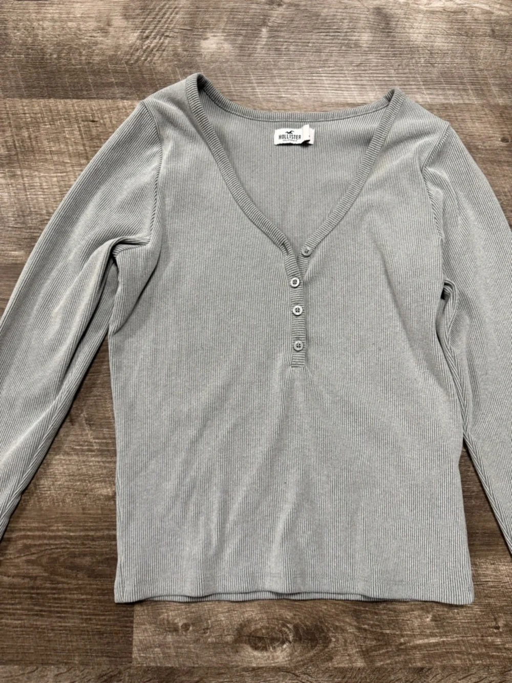 Hollister Ribbed Long Sleeve Shirt Size Large - Picture 2 of 8